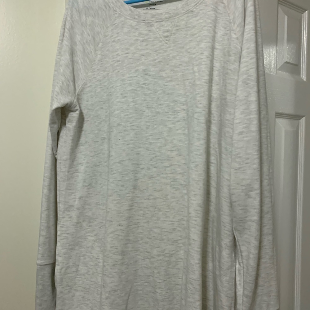 Light weight sweatshirt